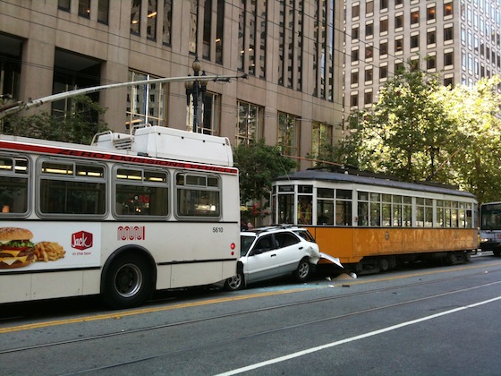 Muni 1811 accident 080312.JPG